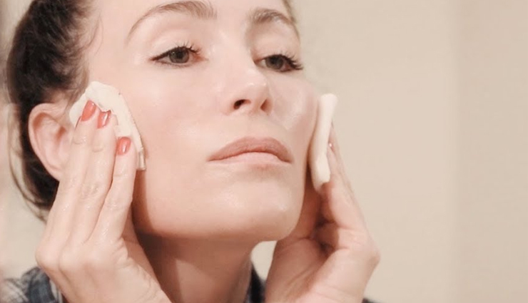 5 DIY Toners For Different Skin Types
