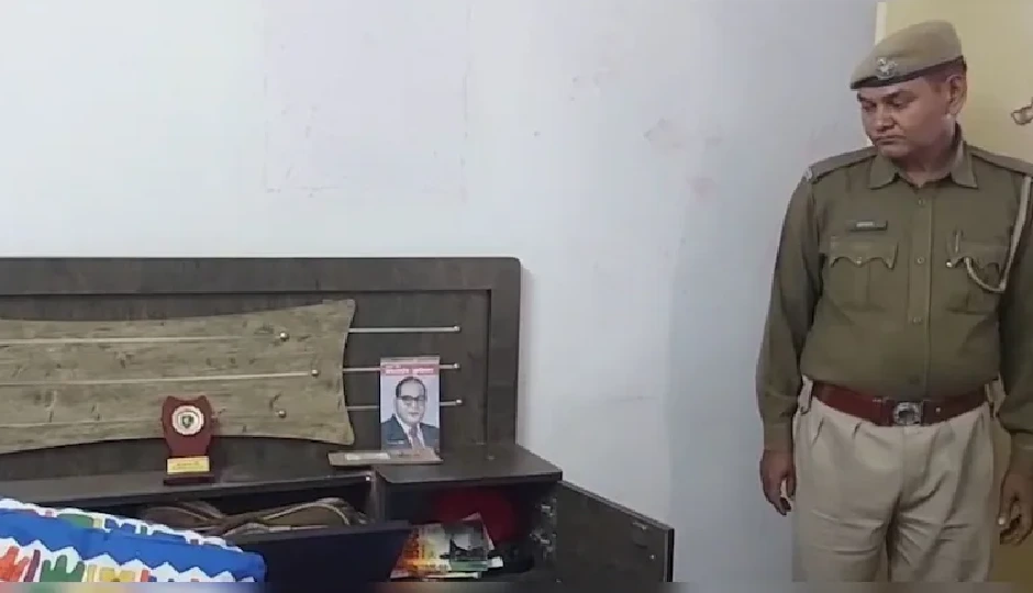 पुलिस लाइन में पुलिसकर्मी के घर चोरी, रात्रि गश्त पर तैनात था कांस्टेबल