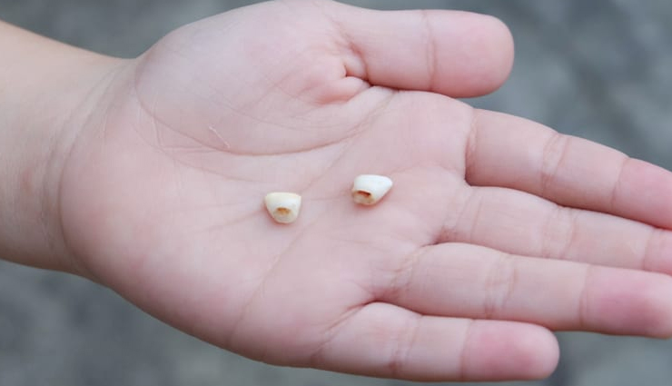 weird customs,most weird customs,world tour,tourism,tourist places,holidays,travel guide