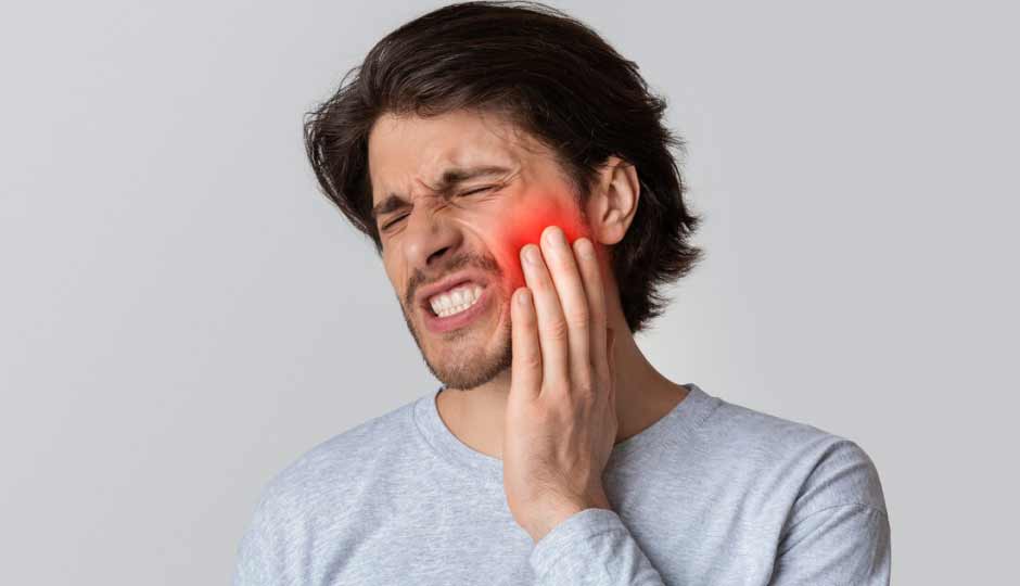 10 Home Remedies to Treat Tooth Pain Naturally