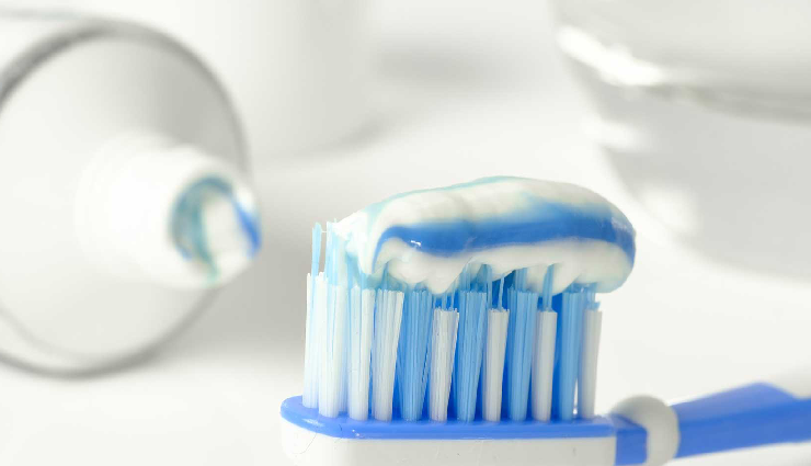 kids toothpaste selection tips,choosing toothpaste for children,tips for selecting kids toothpaste,how to choose toothpaste for kids,best toothpaste for children teeth,selecting the right kids toothpaste,tips for kid-friendly toothpaste choice,child-friendly toothpaste selection guide,factors for choosing toothpaste for kids,pediatric dentist-recommended toothpaste