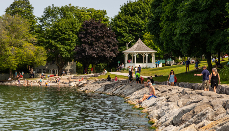 niagara-on-the-lake,ontario,quebec city,quebec,churchill,manitoba,goderich,banff town,alberta,best towns in canada,towns to visit in canada,canada