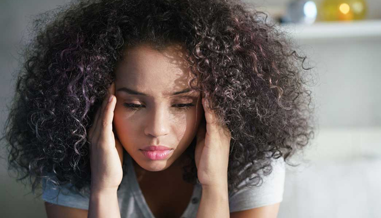 toxic family members signs,dealing with toxic family members,coping with toxic relatives,setting boundaries with family,emotional abuse in family,toxic family dynamics,family conflict resolution,handling toxic family relationships,detoxifying family relationships,family toxicity signs