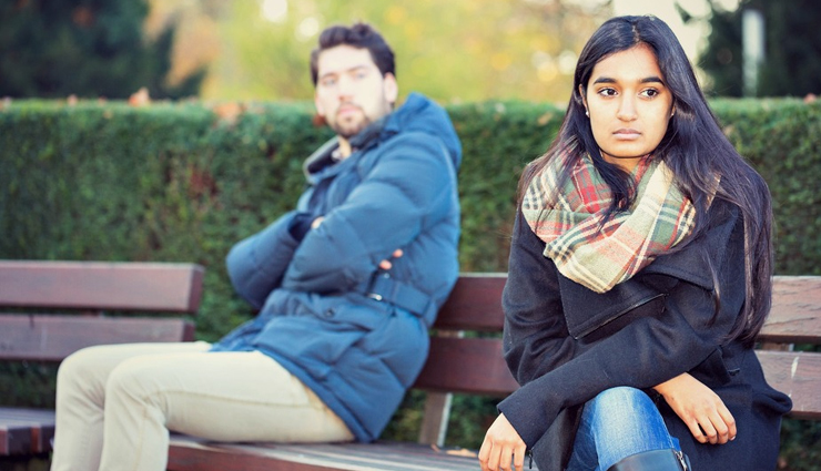 relationship habits that are toxic,relationship tips,couple tips,toxic habits of couples