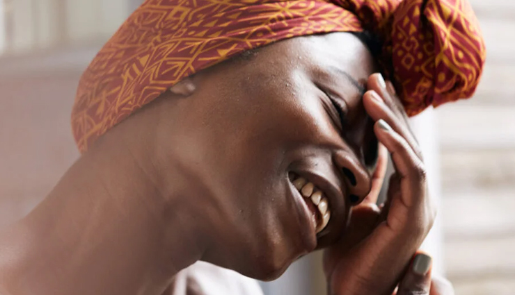 diy skin detox,remove toxins from skin,natural skin detox remedies,homemade skin cleansing,detoxifying face masks,how to detox skin naturally,clear skin home remedies,skincare detox tips,toxin-free skincare,deep cleanse skin at home