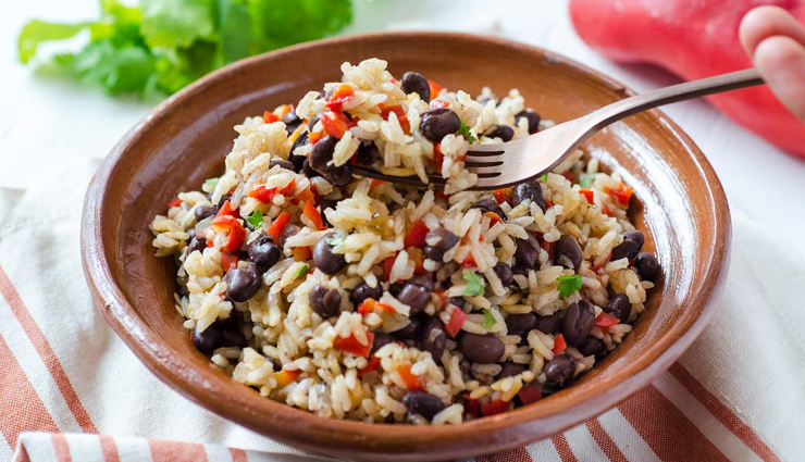 traditional nicaraguan dishes,nacatamales,desayuno nica,gallo pinto,quesillo,indio viejo,nicaragua,must try nicaraguan dishes