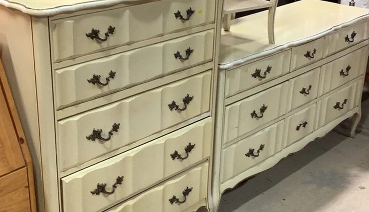 white dresser,dresser styles,white dressers for bedroom,modern white dresser,antique white dresser,white dresser with mirror,white dresser with drawers,rustic white dresser,white dresser decor,white dresser storage,small white dresser