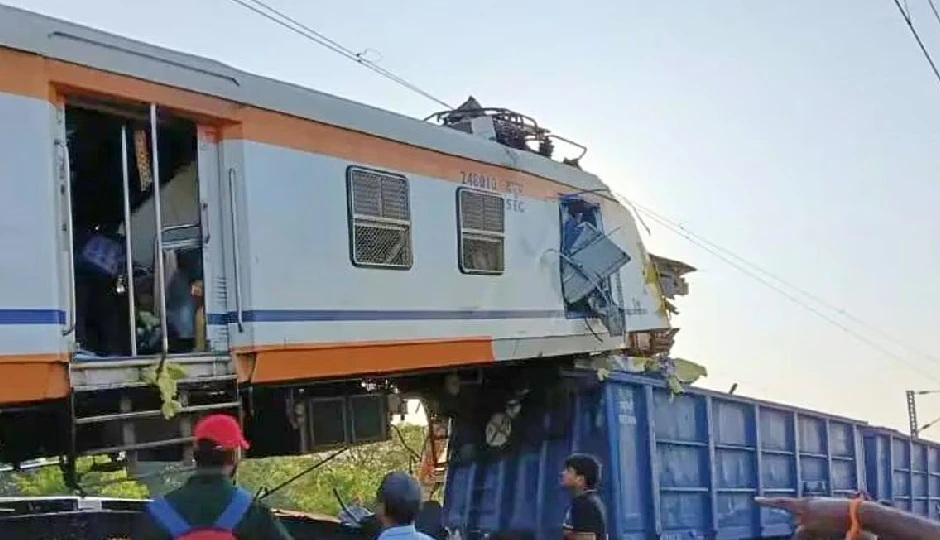 क्या रेड सिग्नल पार करने से हुई बिलासपुर ट्रेन दुर्घटना? रेलवे ने बताई  पूरी सच्चाई