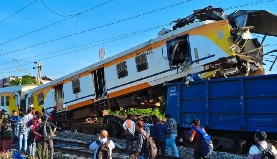 छत्तीसगढ़ रेल हादसा: ओवरस्पीड, लापरवाही या तकनीकी गड़बड़ी — कैसे हुआ बिलासपुर का दर्दनाक ट्रेन हादसा? पूरी रिपोर्ट पढ़ें