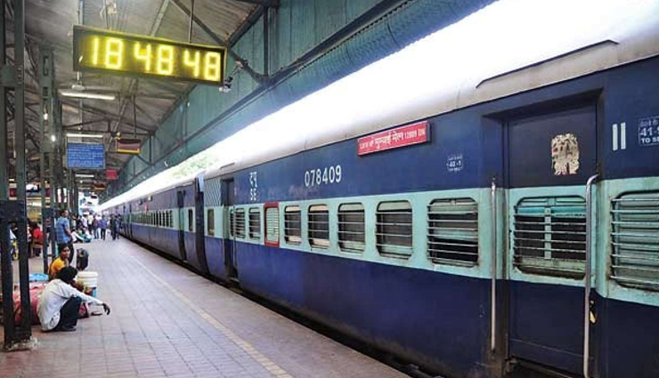 बढ़ी पटवार भर्ती परीक्षा देने वाले अभ्यर्थियों की परेशानी, चलाने की बजाय रेलवे ने रद्द की 14 ट्रेनें, 12 का बदला रूट 