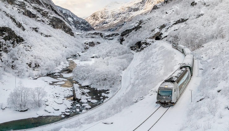 beautiful train journeys around the world,train journeys,glacier express,switzerland,trans-siberian railway,russia,flam railway,norway,rovos rail,south africa,blue train,sri lanka