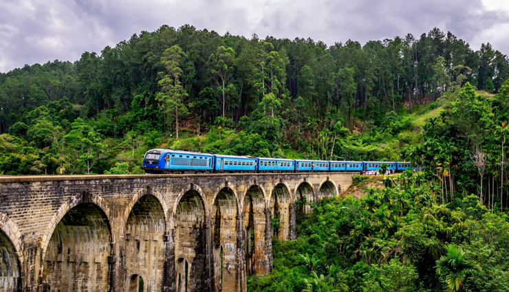 beautiful train journeys around the world,train journeys,glacier express,switzerland,trans-siberian railway,russia,flam railway,norway,rovos rail,south africa,blue train,sri lanka