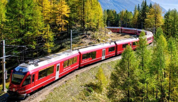 6 Breathtaking Beautiful Train Journeys To Take in Europe This Summer