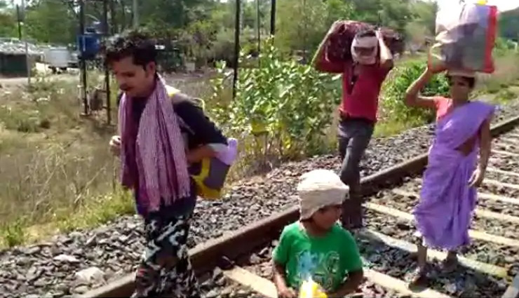 coronavirus,lockdown,mumbai,migrant labours,gorakhpur,cycle,news,coronavirus news,covid 19 news