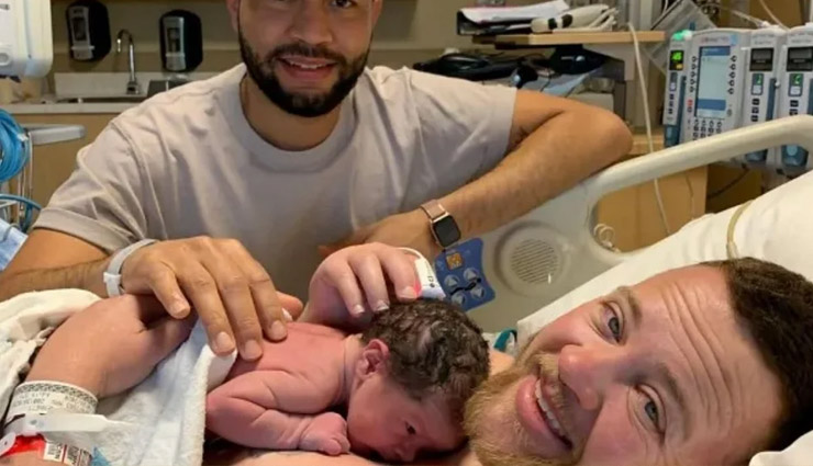 37 साल के ट्रांसजेंडर पुरुष ने दिया बच्चे को जन्म, अस्पताल में लोगों ने कहा 'मां' तो भड़का