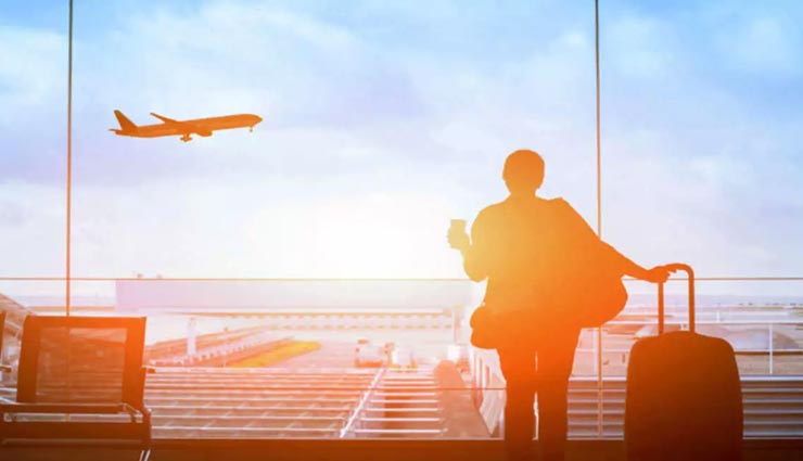 यात्रा पर निकलते समय इन चीजों का दिखना बेहद शुभ, मंगलमय होता हैं समय