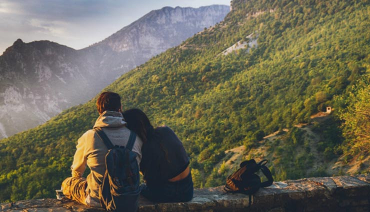 स्वर्ग जैसा अहसास देती हैं भारत की ये 5 झीलें, पार्टनर के साथ बिताए समय