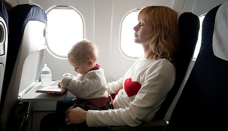 10 Tips To Keep in Mind When Traveling with a Baby