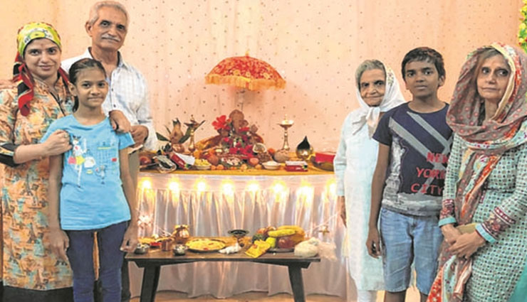 Ganesh Chaturthi 2018: Parsi family opts for eco-friendly Tree Ganesha