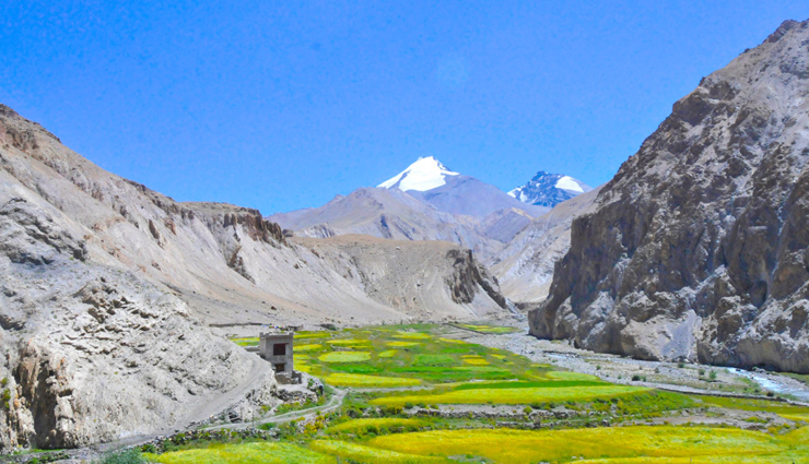 amazing trekking places in india,best trekking destinations in india,top trekking spots in india to visit,explore india trekking adventures,must-visit trekking places in india,incredible hiking spots in india,top trails for trekking in india,india breathtaking trekking routes,scenic trekking trails in india,best hikes across india,unforgettable trekking paths in india,india adventure trekking destinations,himalayan trekking adventures in india,offbeat trekking routes in india,popular mountain treks in india