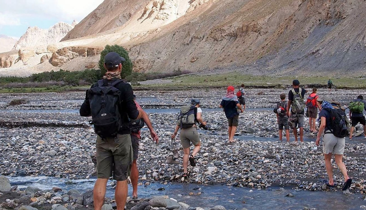 trekking in north india,places for trekking,dodital trek,baraadsar lake trek,kalindikhal pass trek,ripchar valley,darcha-padum trek