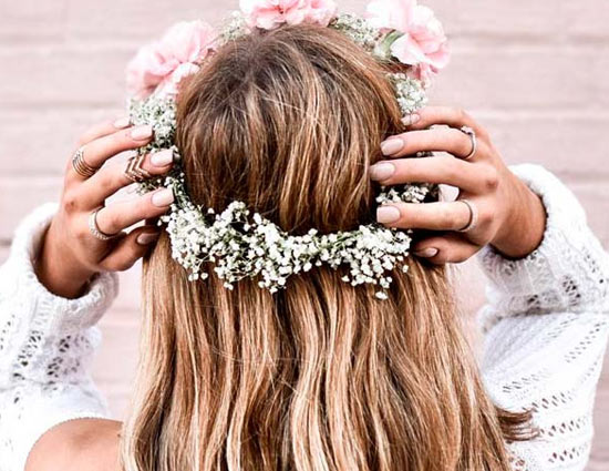 5 Hair Accessories That are Perfect For Christmas Party