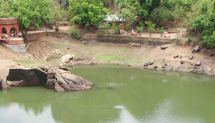 mount abu attractions,things to do in mount abu,mount abu sightseeing,top tourist spots in mount abu,best viewpoints in mount abu,mount abu must-visit places,hidden gems of mount abu,explore mount abu,mount abu travel guide,iconic landmarks in mount abu,mount abu hill stations,popular destinations in mount abu,mount abu weekend getaways,historic sites in mount abu,nature trails in mount abu