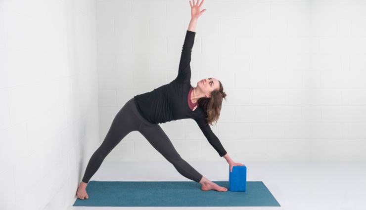 trikonasana,health benefits of trikonasana,Health tips,fitness tips