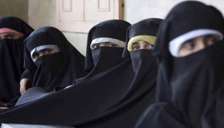 राज्यसभा में आज पेश हो सकता है तीन तलाक बिल, विपक्ष के भरोसे सरकार