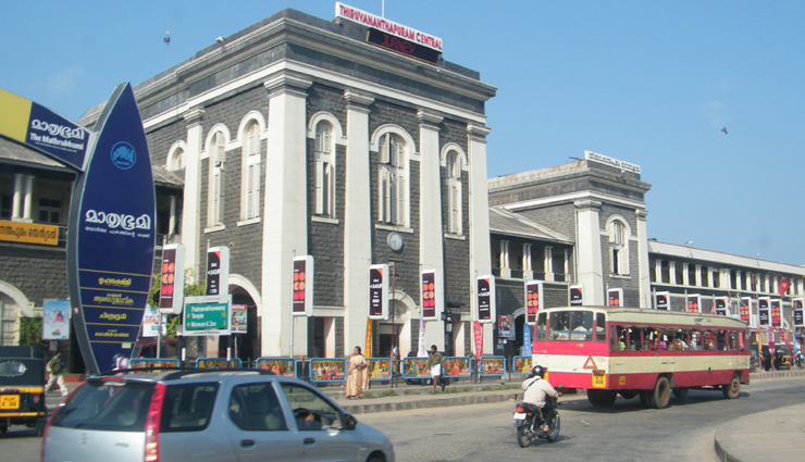 railway stations,beautiful railway stations,stations in india,india beautiful railway stations