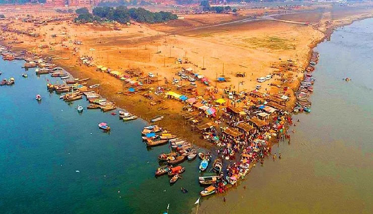 visiting maha kumbh 2025,places to visit in prayagraj,maha kumbh attractions,prayagraj tourist spots,triveni sangam,khusro bagh,anand bhavan,allahabad museum,jawahar planetarium,allahabad fort,chandrashekhar azad park,all saints cathedral,swaraj bhavan,akshayavat