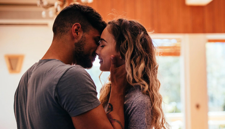 9 Signs That Assure You are in True Love With Your Partner