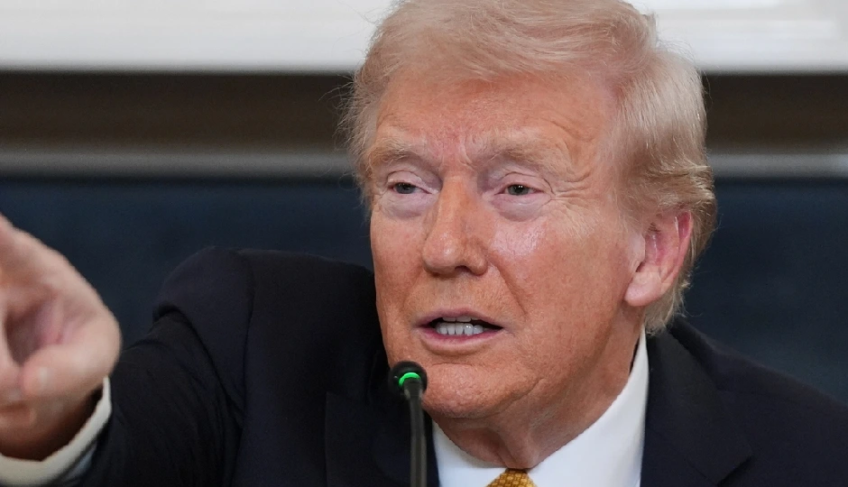 ‘सीजफायर मैंने कराया था’, भारत-पाक युद्धविराम पर फिर बोले ट्रंप, मलेशिया रवाना होने से पहले दोहा में दिया बड़ा बयान