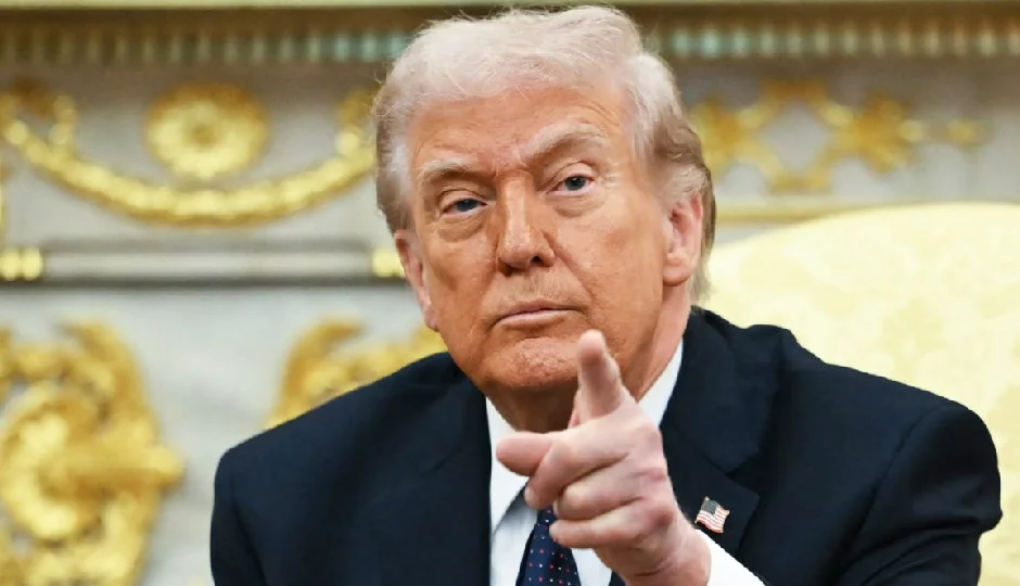 'ईरान ने सरेंडर कर दिया, अब मिडिल ईस्ट का दादा नहीं रहा', युद्ध के बीच ट्रंप का ट्रूथ सोशल पर बड़ा दावा