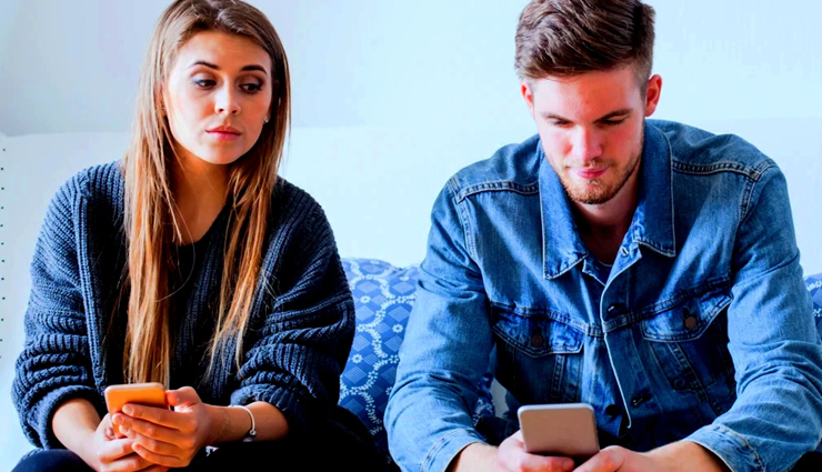 signs of a dishonest partner,red flags in a relationship,warning signs in dating,trust issues in a relationship,behaviors that indicate a lack of trustworthiness,dating someone who is untrustworthy,how to spot a dishonest partner,signs of deception in a romantic relationship,when you should not trust the person you are dating,characteristics of an untrustworthy partner