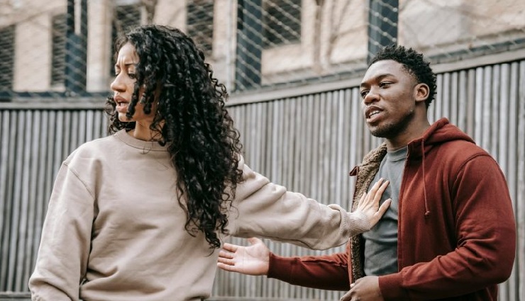 loss of affection in relationships,emotional distance in relationships,lack of physical touch,maintaining intimacy,relationship connection,emotional intimacy,physical affection in relationships,signs of emotional distance,boosting relationship closeness,nurturing affection in relationships