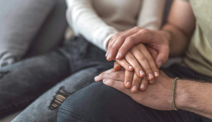 emotional needs in a relationship,importance of emotional connection,emotional intimacy,how to build trust in relationships,relationship emotional support,unmet emotional needs,relationship communication,emotional connection with partner,healthy relationship tips,signs of emotional neglect