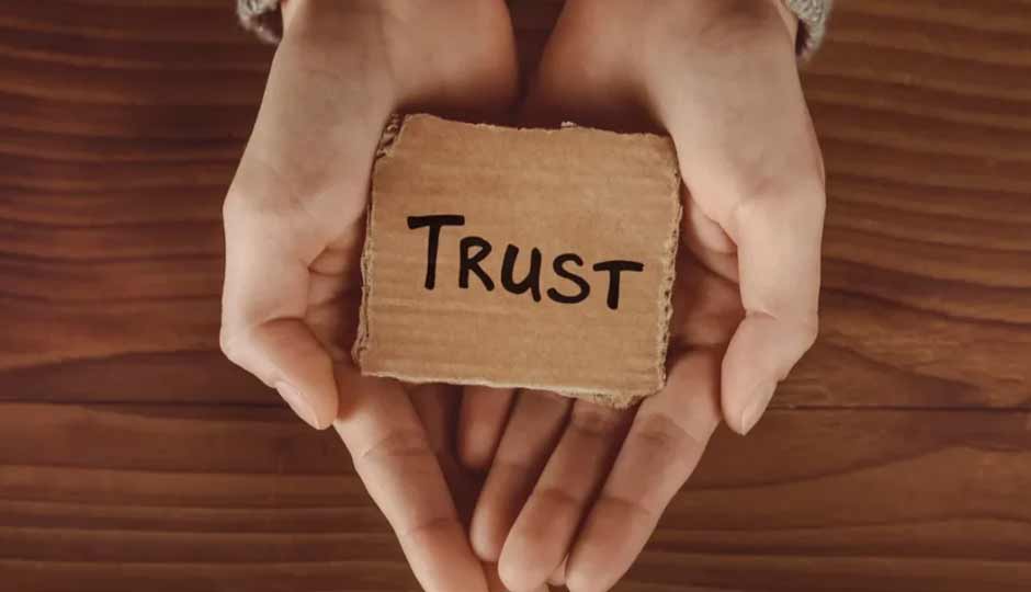 10 Big Signs You Have Trust Issues
