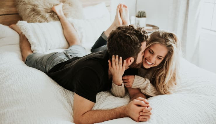 building trust in a relationship,ways to feel closer to your partner,how to trust your partner,emotional intimacy tips,strengthening relationship trust,ways to improve relationship closeness,trust-building exercises,deepening emotional connection,vulnerability in relationships,relationship trust tips