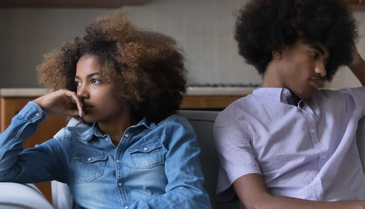 trust issues overcoming,rebuilding trust in relationships,managing past betrayals in relationships,communication in overcoming trust issues,establishing healthy boundaries in relationships,coping with fear and overthinking in relationships,seeking professional help for trust issues