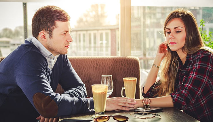 trust issues with your partner,signs of trust issue,relationship tips,couple tips