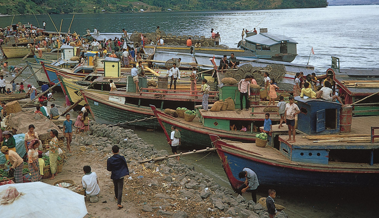 cities destroyed by tsunami,destroyed cities around the world,north pacific coast- tohoku,japan,lisbon,portugal,krakatau,indonesia,sumatra,indonesia,nankaido,messina,italy