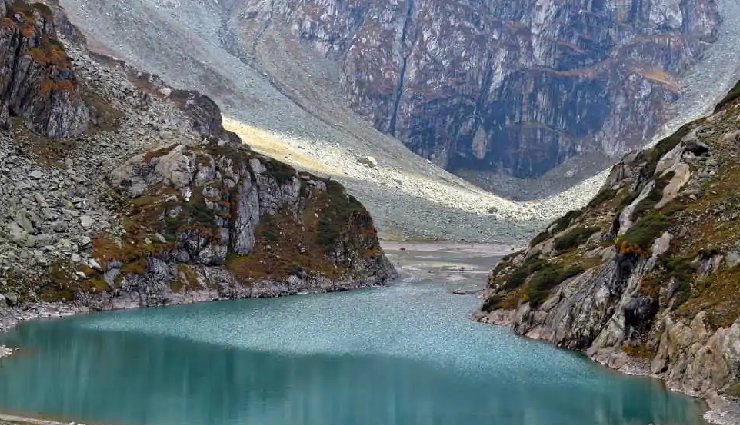 pahalgam tourist places,best places to visit in pahalgam,pahalgam sightseeing,pahalgam travel guide,betaab valley,aru valley,sheshnag lake,tulian lake,kolahoi glacier trek,pahalgam golf course,mamleshwar temple,chandanwari,avantipur temple,sinthan top,things to do in pahalgam