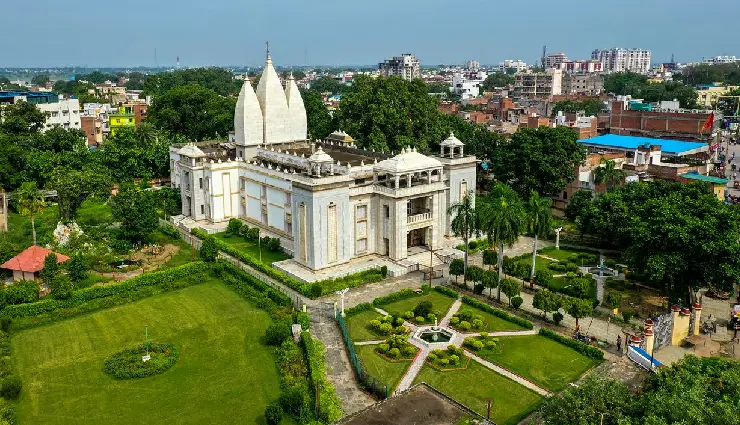 uttar pradesh temples,ayodhya temples,mathura temples,vrindavan temples,hindu pilgrimage uttar pradesh,sacred sites up,historic temples in uttar pradesh,ramayana temples,mahabharata temples,spiritual tourism india,divine heritage uttar pradesh,hindu temples india,pilgrimage destinations up,up temple tour,indian temple history