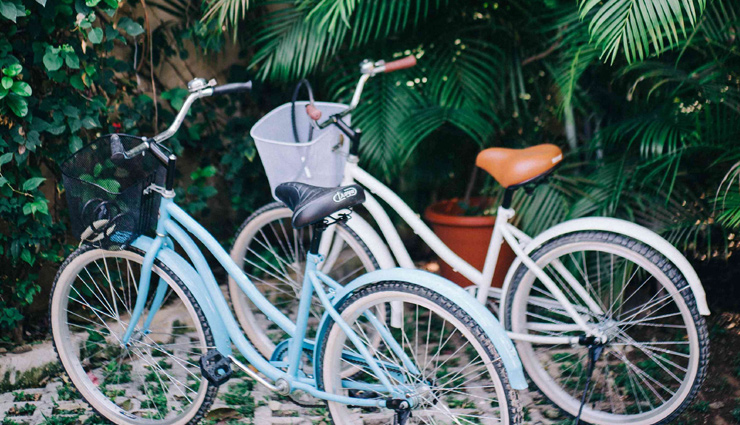 tulum,things to do in tulum,rent bikes,daniel popper sculpture,downtown tulum,swimming in the caribbean,tulum,things to do in tulum