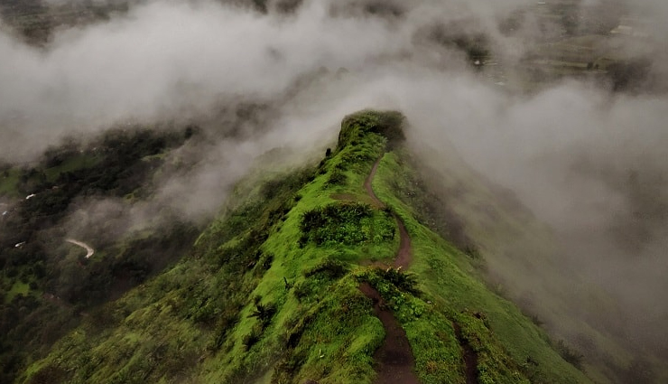 famous forts in maharashtra,maharashtra forts to visit,historical forts in maharashtra,best forts in maharashtra,top forts in maharashtra,forts of shivaji in maharashtra,maharashtra fort tourism