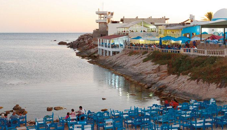 romantic places to eat ocean side,beach restaurants to visit in tunisia,tunisia,restaurants,restaurant sidi ali,el kastil,cafe sidi salem la grotte,bocca beach,le pirate