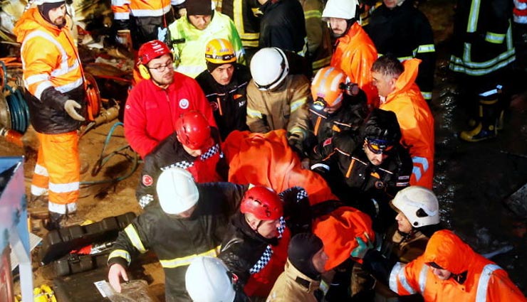 turkey,plane crash,airport,accident,turkey plane crash,airport,world news,plane crash news