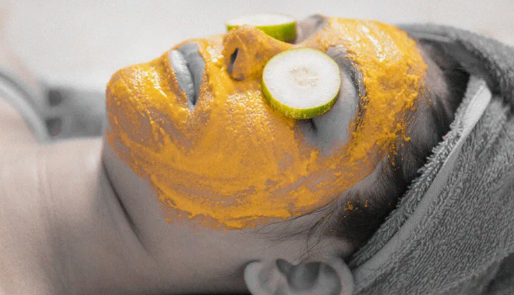 एंटी इंफ्लामेट्री गुणों से भरपूर हल्दी दूर करेगी स्किन की कई समस्याएं, अजमाए ये 6 फेस मास्क