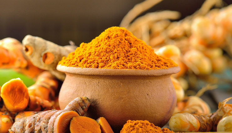 turmeric face packs,turmeric face packs for winters,home made face packs for glowing skin,glowing skin in winters,skin care tips,beauty tips,skin care tips for winters